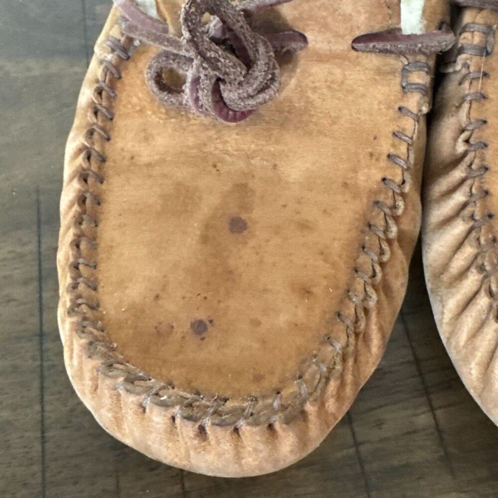 UGG Australia Women Dakota Moccasin Chestnut Slipper US Size 8 - Picture 11 of 13